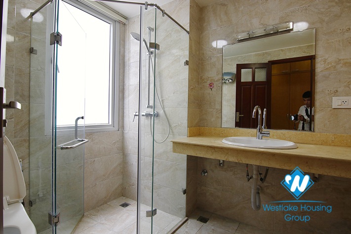 Affordable single detached villa for rent in Vinhomes Riverside, Hanoi